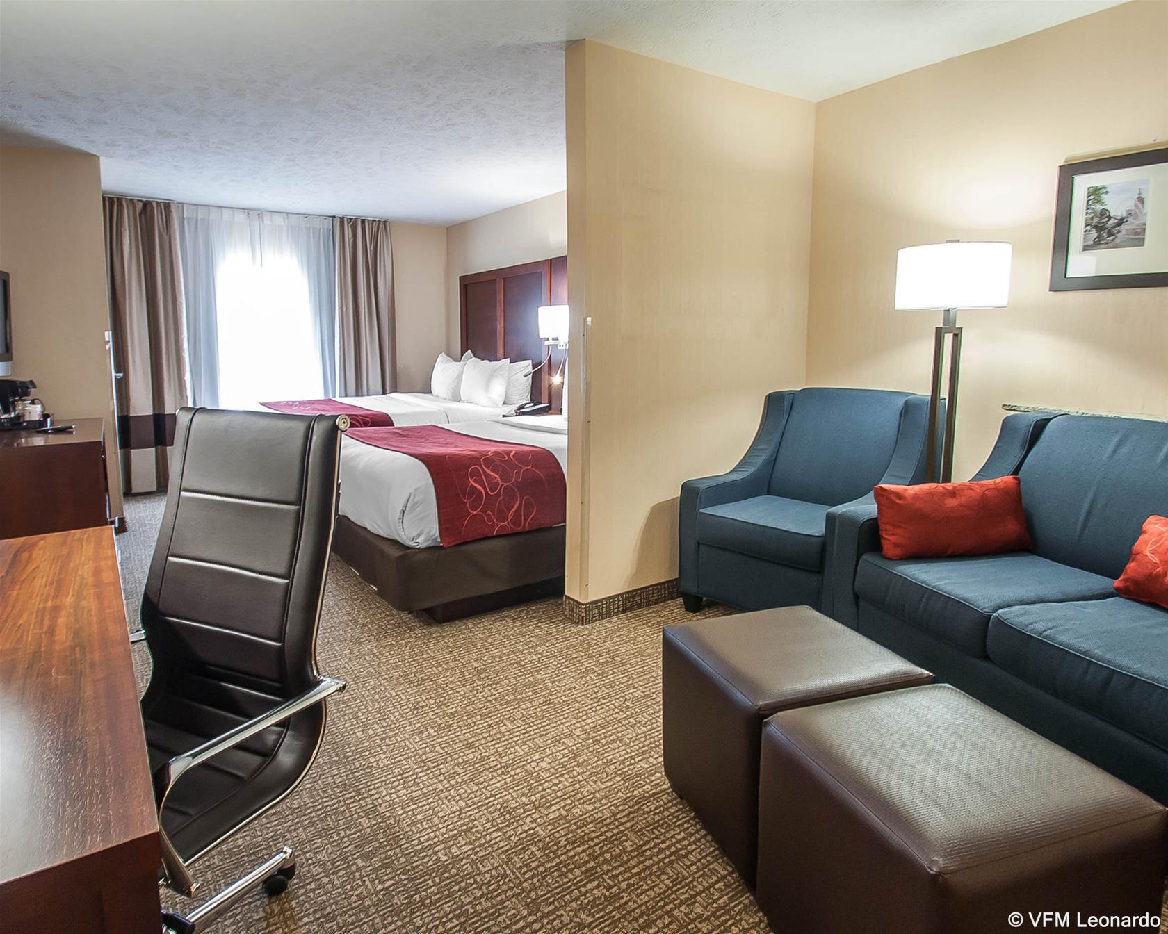 Comfort Suites Speedway - Kansas City Exteriér fotografie