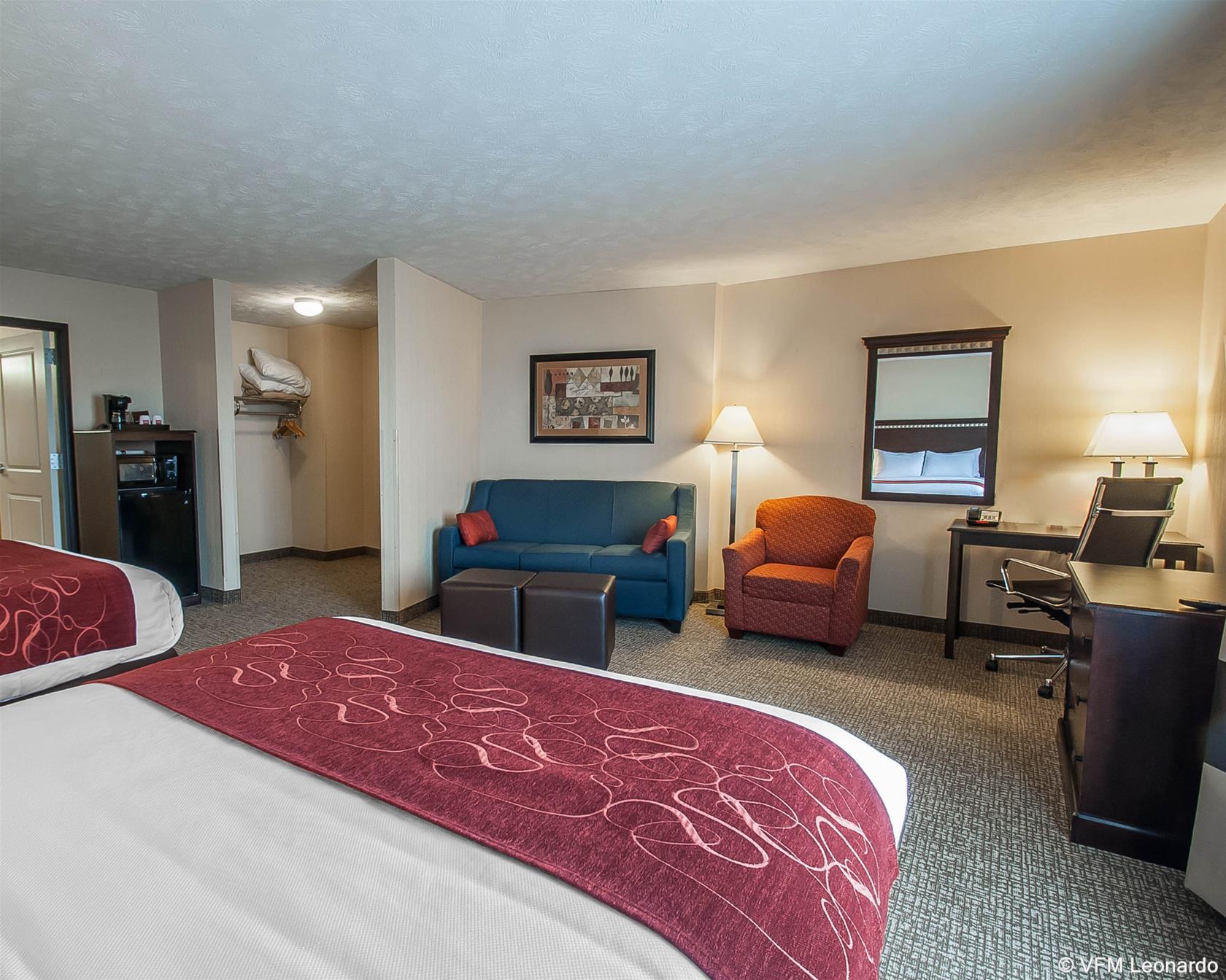 Comfort Suites Speedway - Kansas City Exteriér fotografie